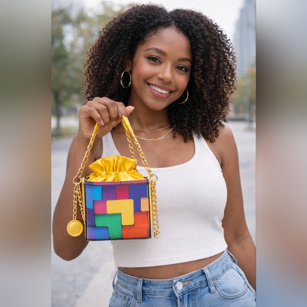 Colorful Geometric Chain Bag
